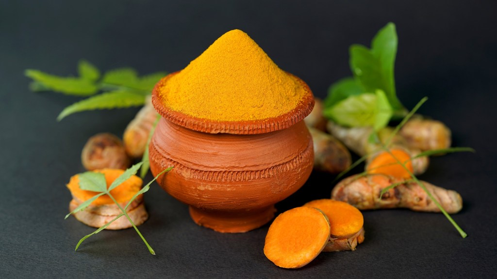 benefits of turmeric for health and skin,